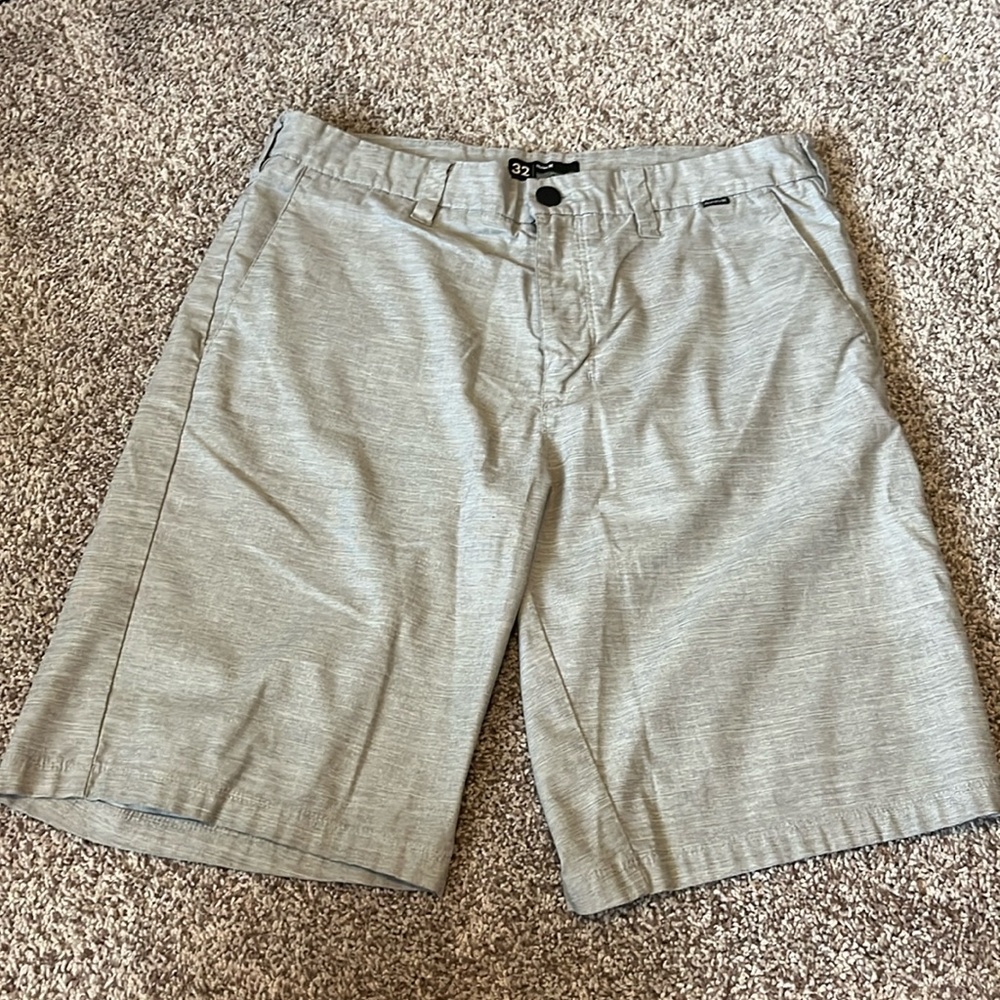 Hurley men’s shorts